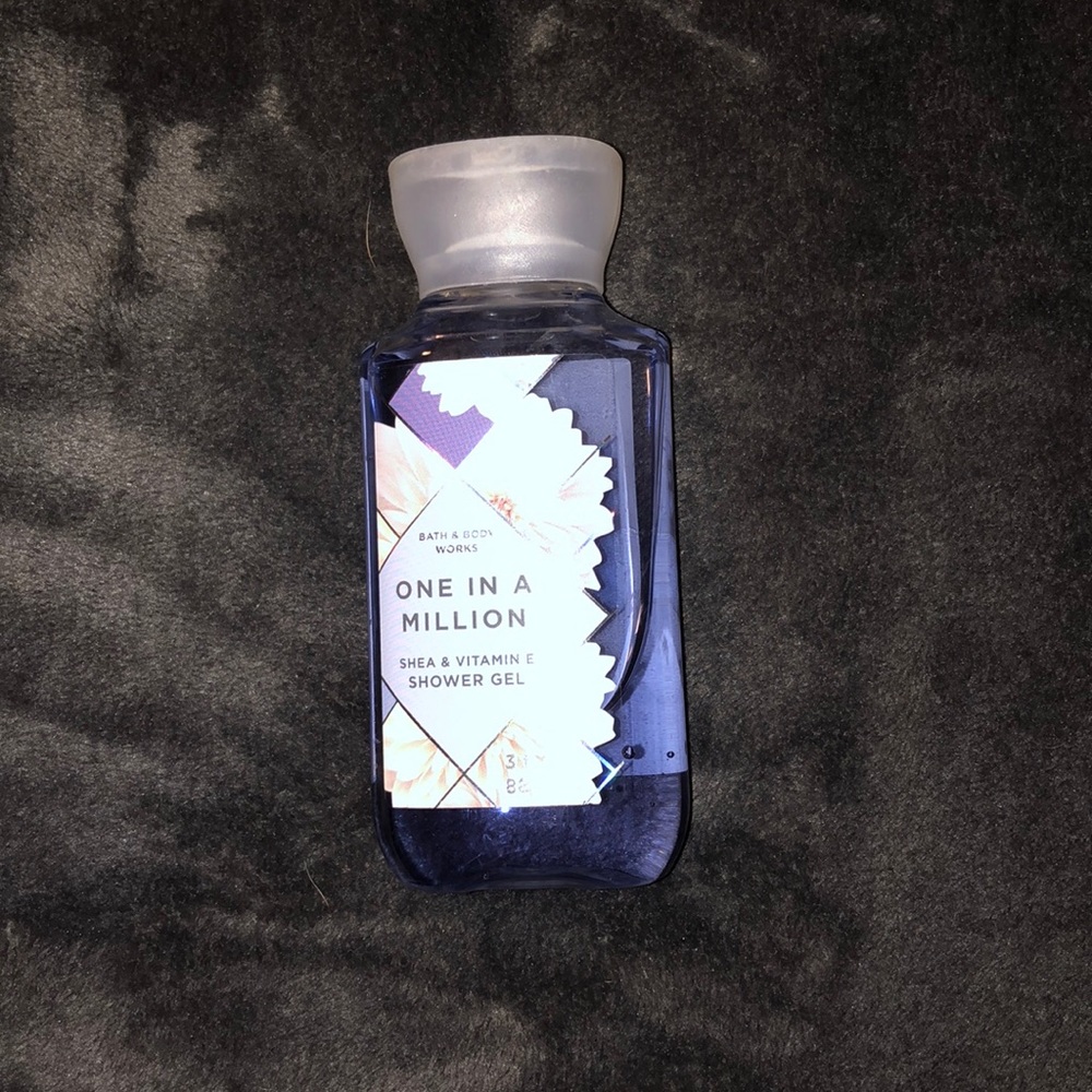 ✨Mini shower gel✨